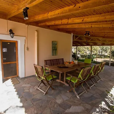 Casa vacanze Gialova's Full-fledged Vacation Gialova
