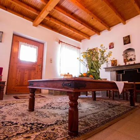 Casa vacanze Gialova's Full-fledged Vacation *