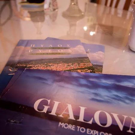 Casa vacanze Gialova's Full-fledged Vacation *